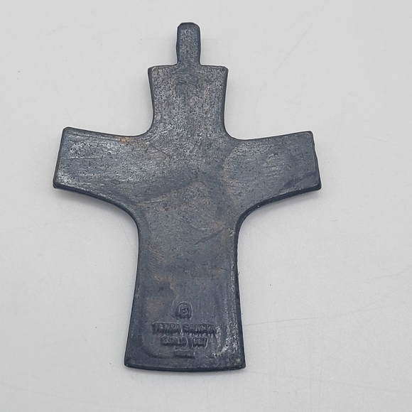 Vintage Signed Terra Sancta Guild Black Gold Tone Fish Loaves Pendant. 1967 - Picture 2 of 8